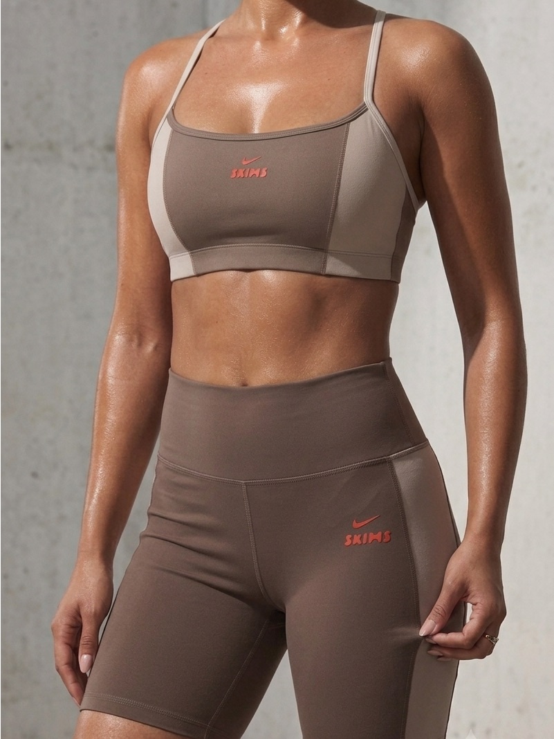 Nike X Skims Shine Micro Scoop Bra & 5" Shorts Set Truffle Stone M